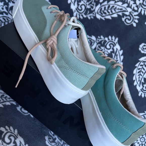 Converse Skid Grip OX Oil Green/Malachite Green MEN`S - Picture 15 of 16